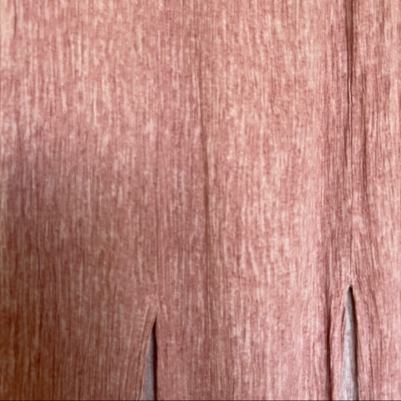 Lulu’s Leg Slits Red Hobo Crinkle Skirt Size XS - Picture 5 of 5